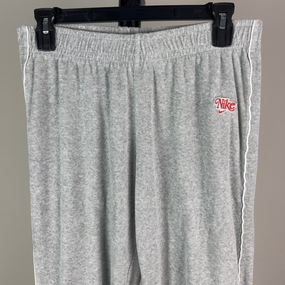 Nike Gray Terry Cloth Jogger Sweatpants Medium Red Script Logo Y2K Athleisure